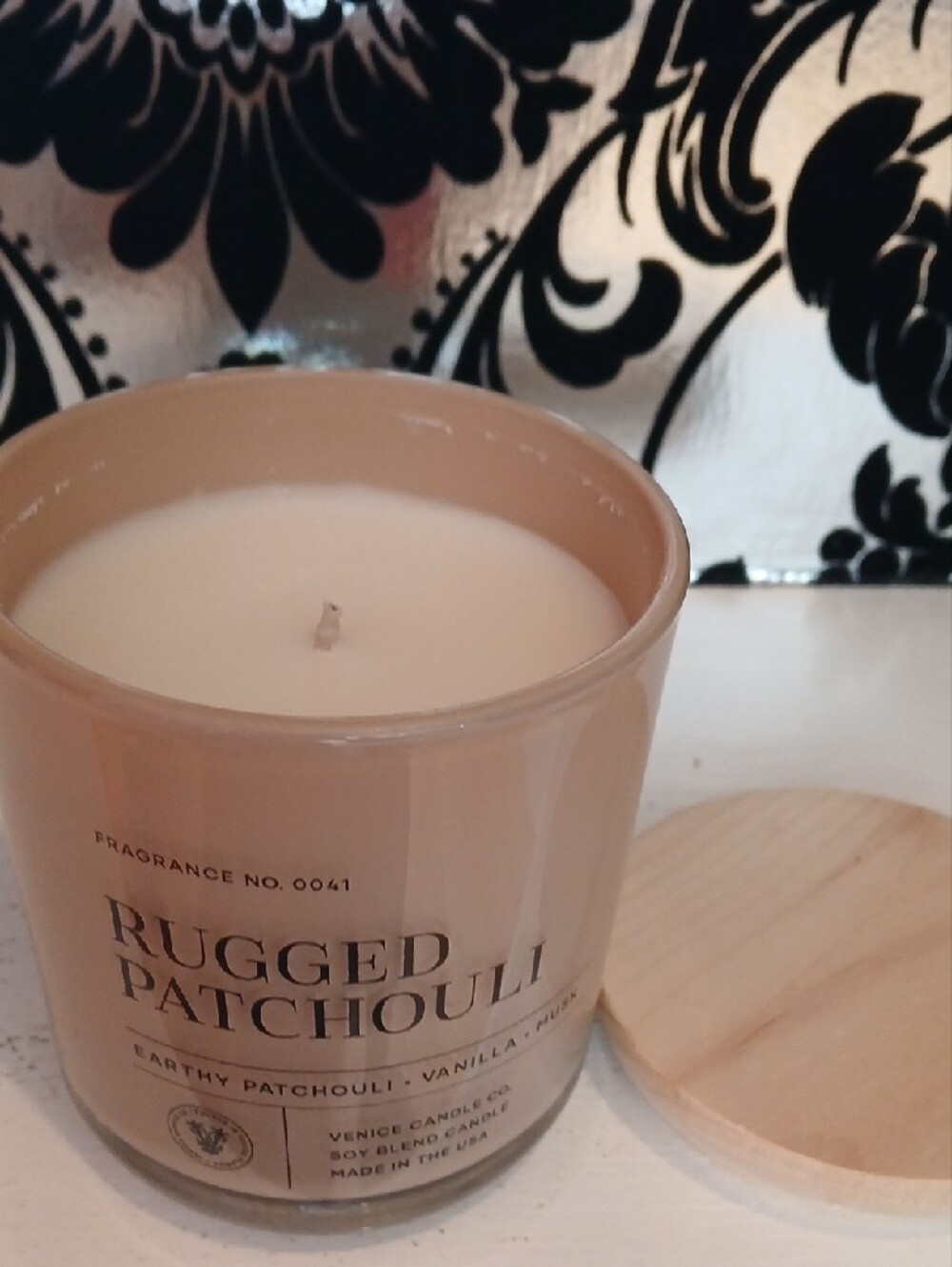 Rugged Patchouli Soy Blend Candle - Picture 2 of 2